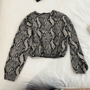 Zara Snakeskin Top Sweatshirt